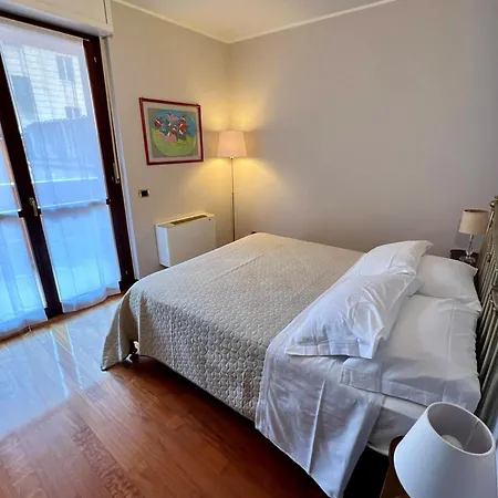 Di Lusso Nel Centro Della Verna Con 2 Da Letto * Verona