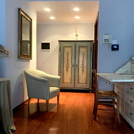 Apartment Di Lusso Nel Centro Della Verna Con 2 Da Letto